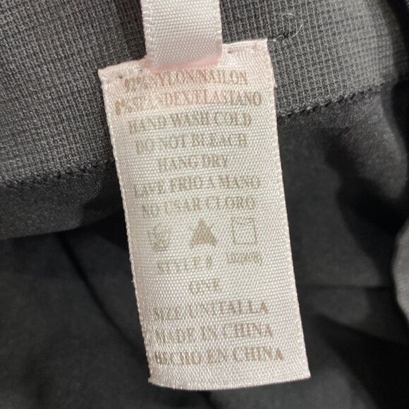 Bundle of Hosiery Leggings / 4 Pairs/ S/M - Picture 5 of 5